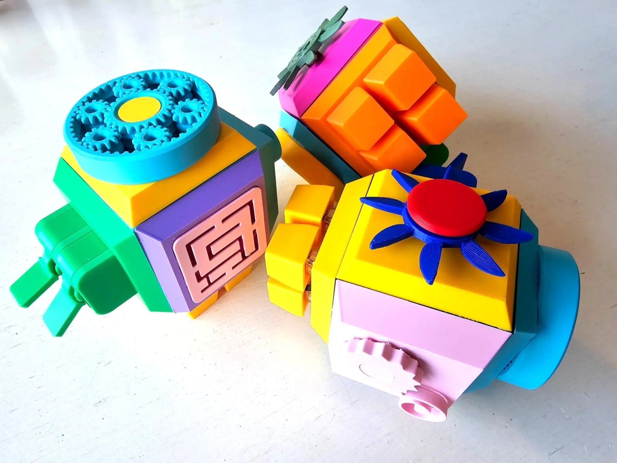 Tween Space Modular Fidget Cube | Swappable Sensory Toy 4 Inch